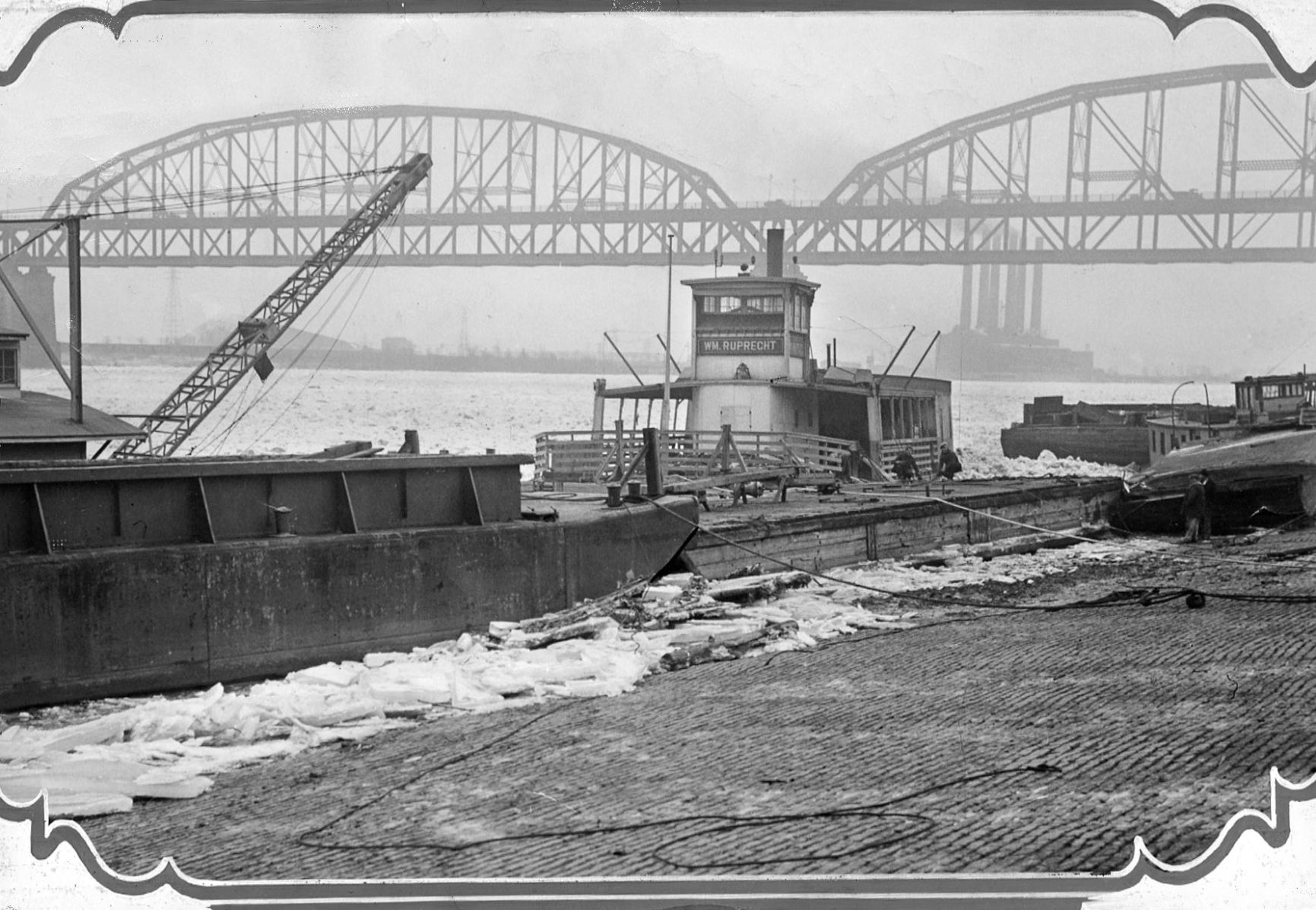 Mississippi River Ice